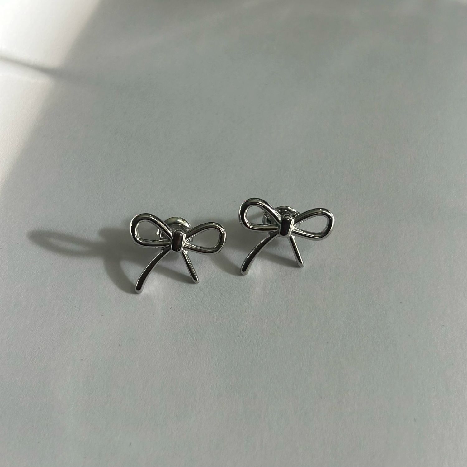 Thin Bow Earrings