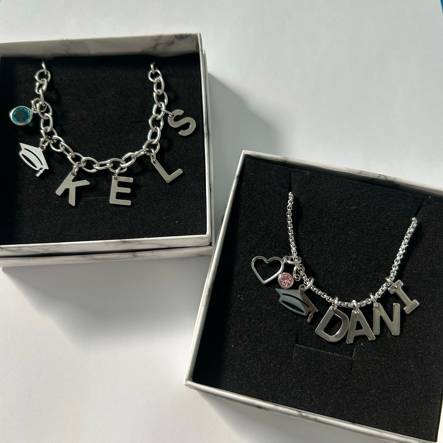 Graduate Charm Bracelet 🎓