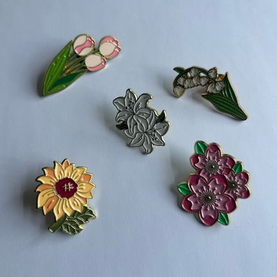 Flower Pin