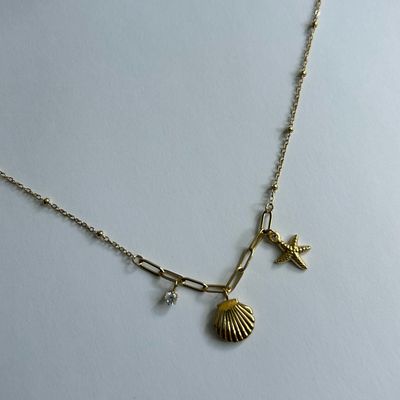 Gold Meet Me at the Beach Necklace