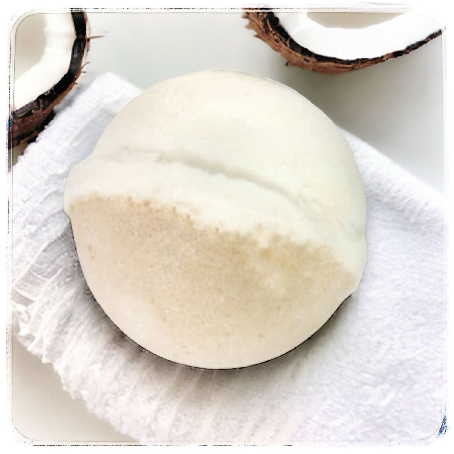 Coconut Bath Bomb
