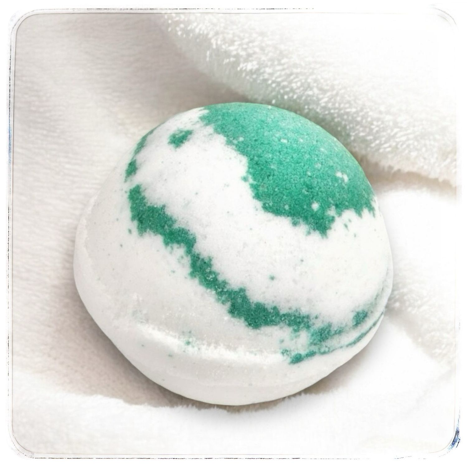 Cool Fresh Aloe Bath Bomb