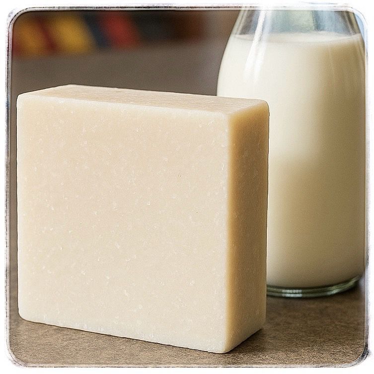 Goat Milk &amp; Collagen Facial Bar