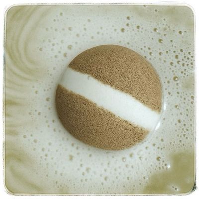 Oatmeal Milk &amp; Honey Bath Bomb