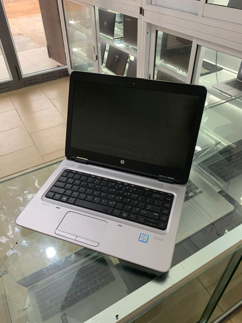 PRE-OWNED HP