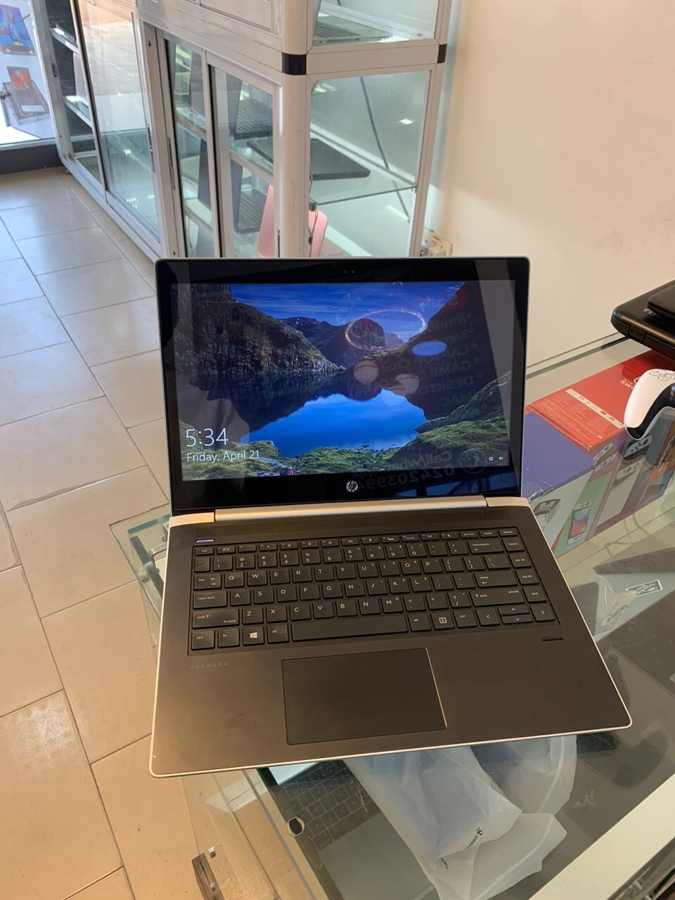 PRE-OWNED HP LAPTOP
