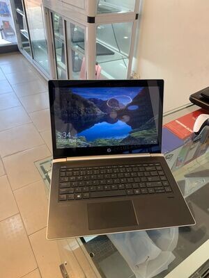 PRE-OWNED HP LAPTOP