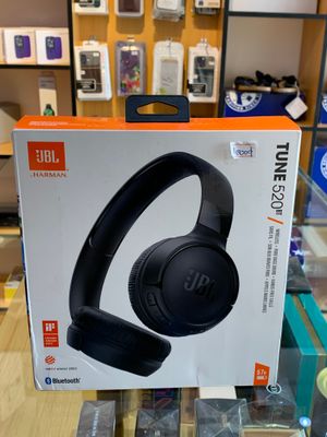 JBL Tune 520BT - Wireless On-Ear Headphones