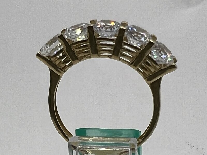 Ring