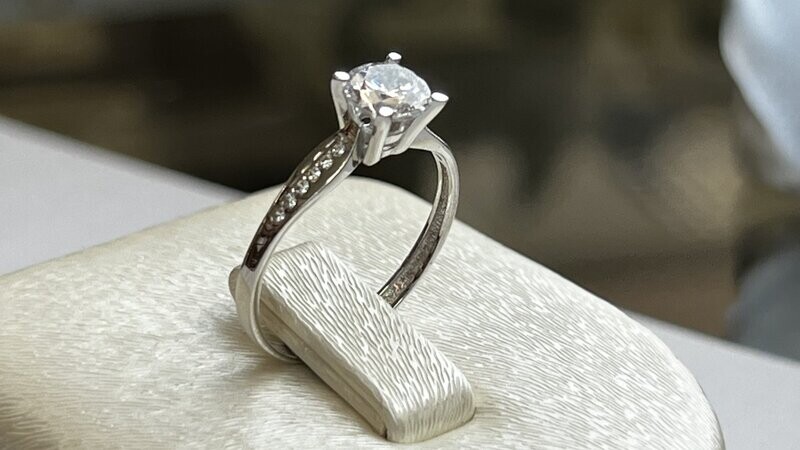 Ring