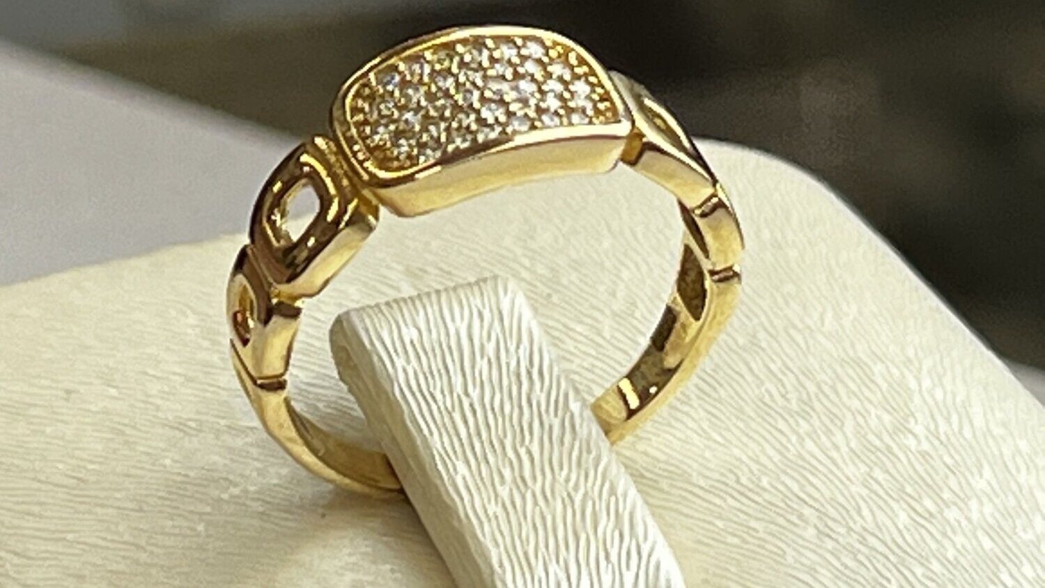 Ring