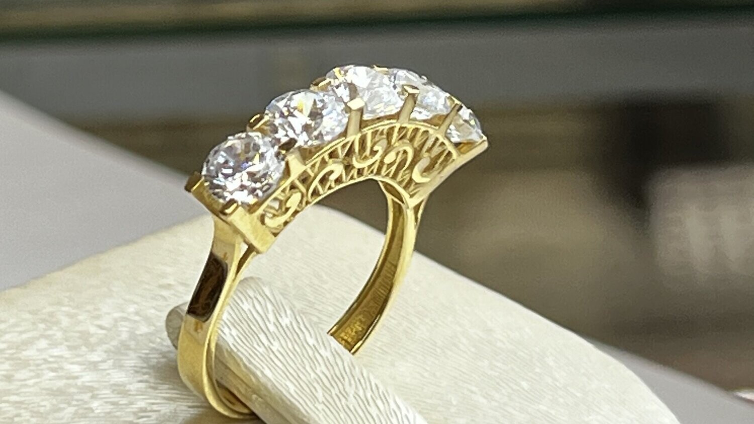 Ring