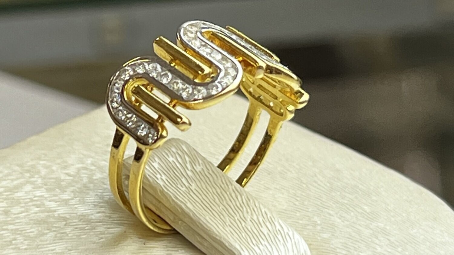 Ring