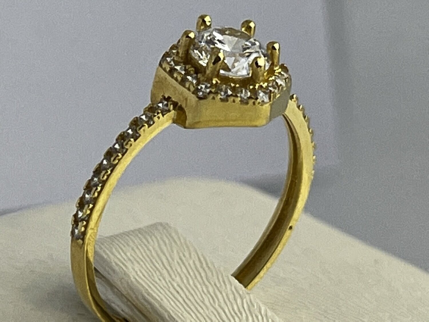 Ring