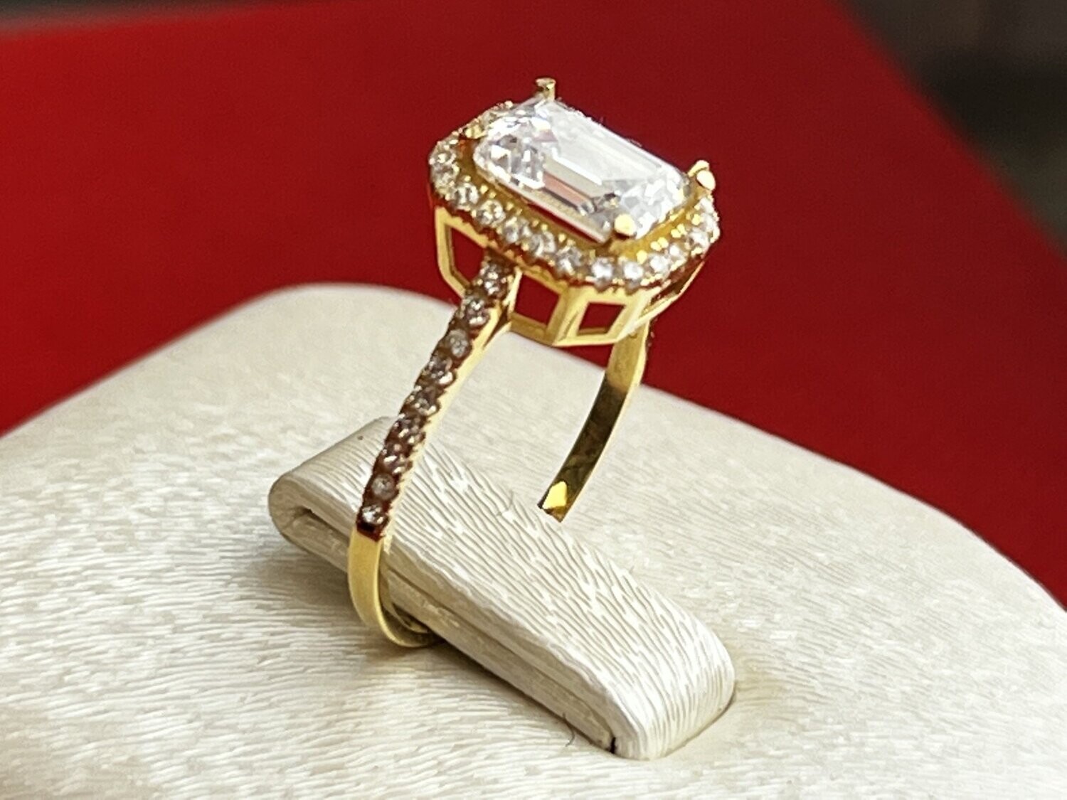 Ring