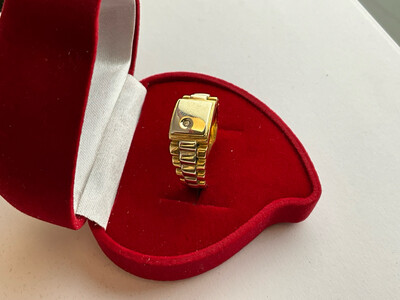 Ring unisex 18K Gold  gelb und weißgold  hat ein schönes Design Stein kleine sentetic Ring große 62 made in italia 