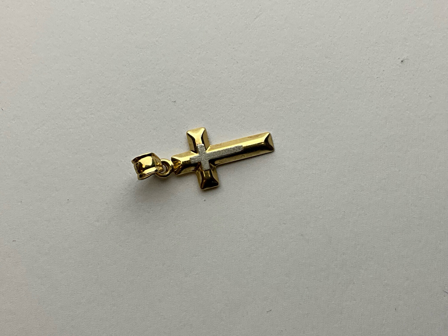 Kreuz unisex Gold 585 läng 2 cm bereit 1 cm Höhe 2.5 cm 