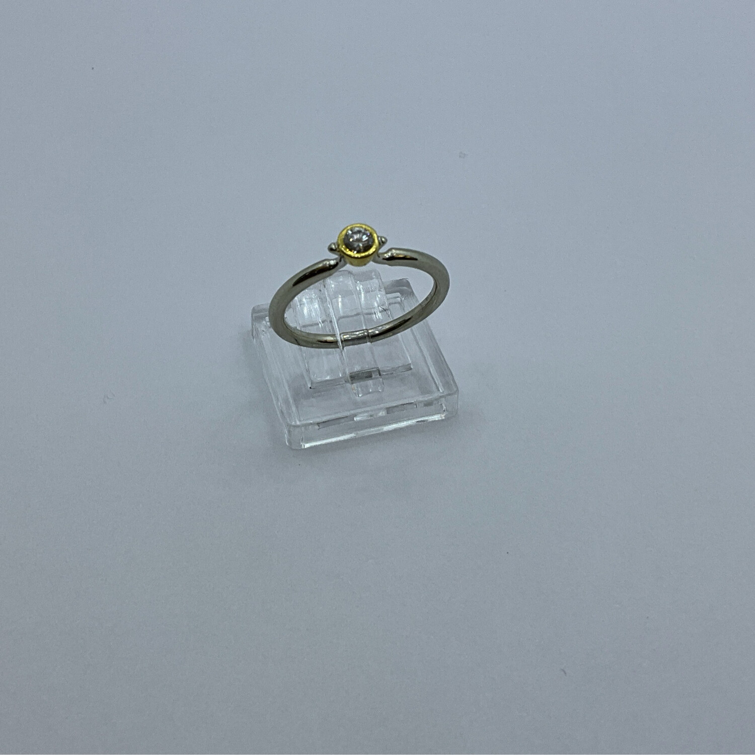 Diamant Ring 18 K Gold diamant 0.25 ct  size 55.5 weissgold 2.56 gr 