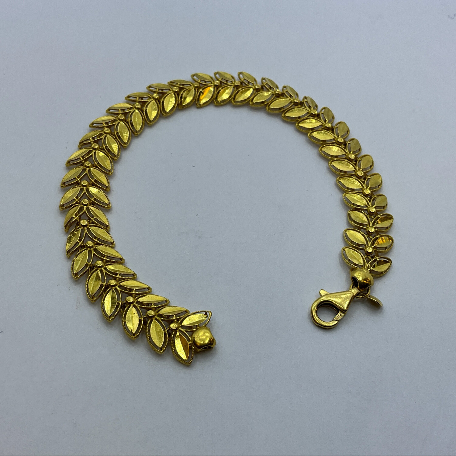 Armband für Damen 22K Gold läng 18.5 bereit 1 cm 