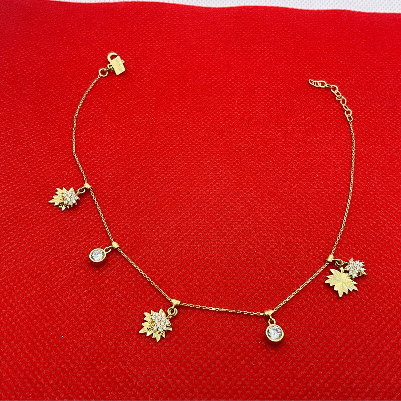 FUẞKETTE MiT VERSCHIEDENE ANHÄNGER 14K GELBGOLD LÄNG 25 CM 