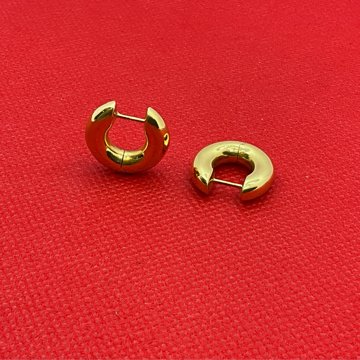 Ohrring Unisex 18K gelbgold runde 1.5 cm /1.5 cm 0.50 mm 