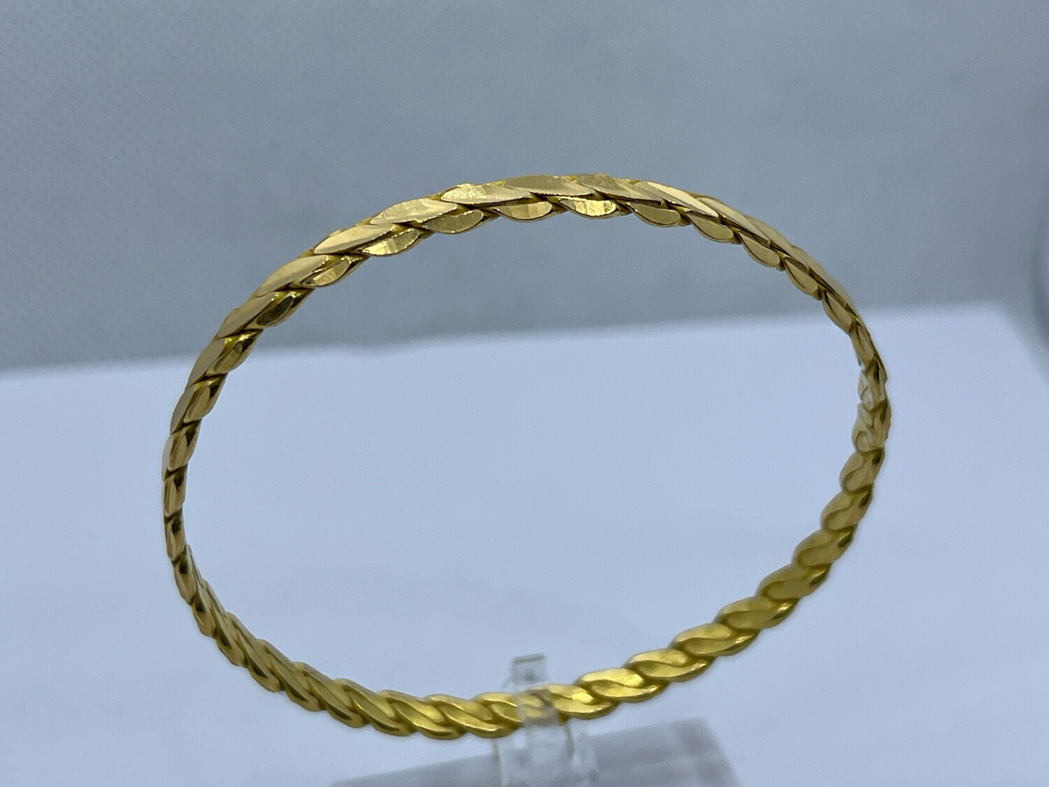 Armreif für Dammen 22K Gold Größe des Arms 6 cm/6cm bereit 040 mm