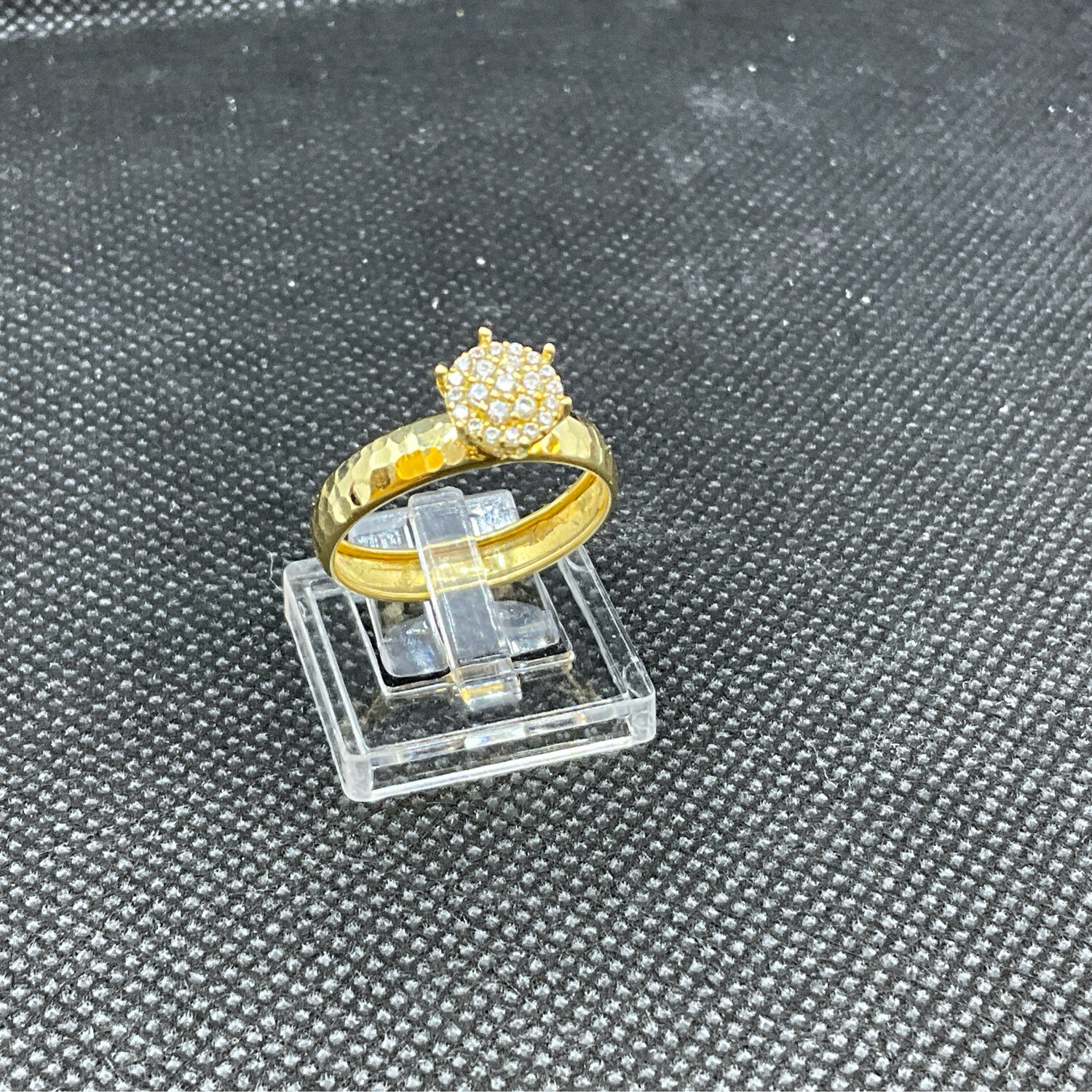 Verlobungsring  18K Gold Maßnahme 58-58.5 