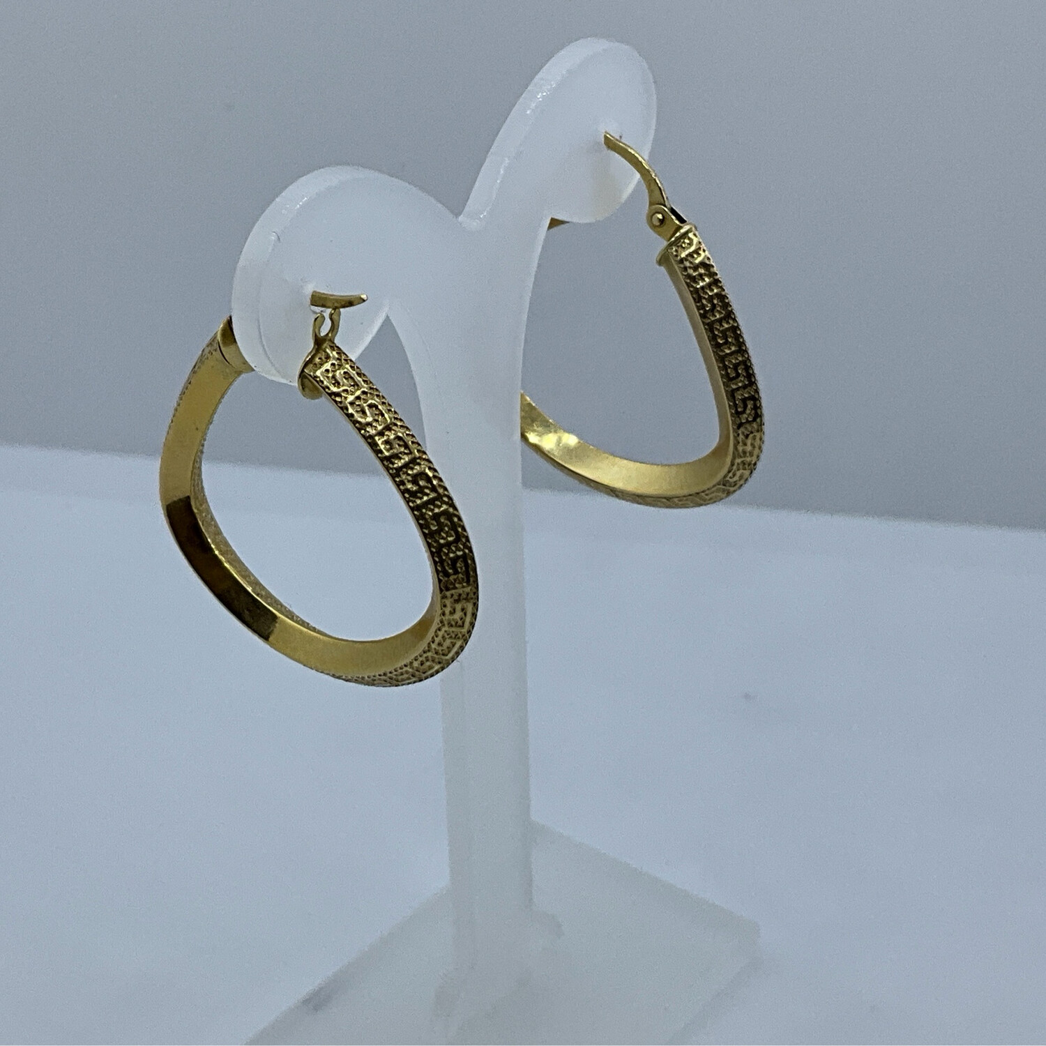 Ohrring für Damen 14K Gold Läng 3 cm Höhe 2.5 cm bereit 0.3 mm 