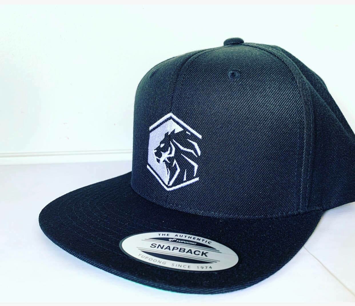 Legacy - Black &amp; white