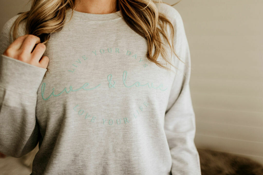 live &amp; love crew - SALE