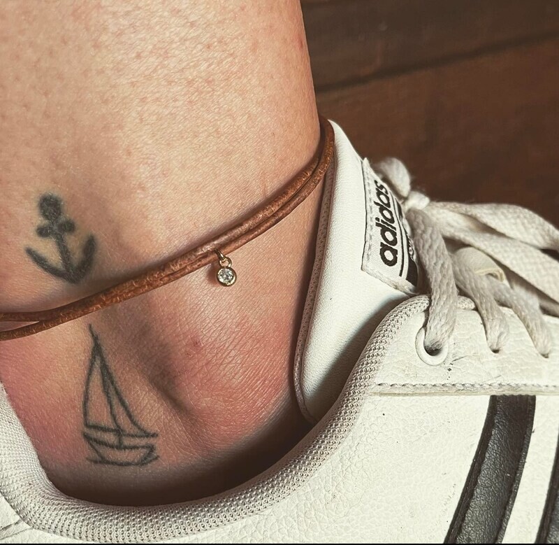 The &#39;everyday&#39; anklet