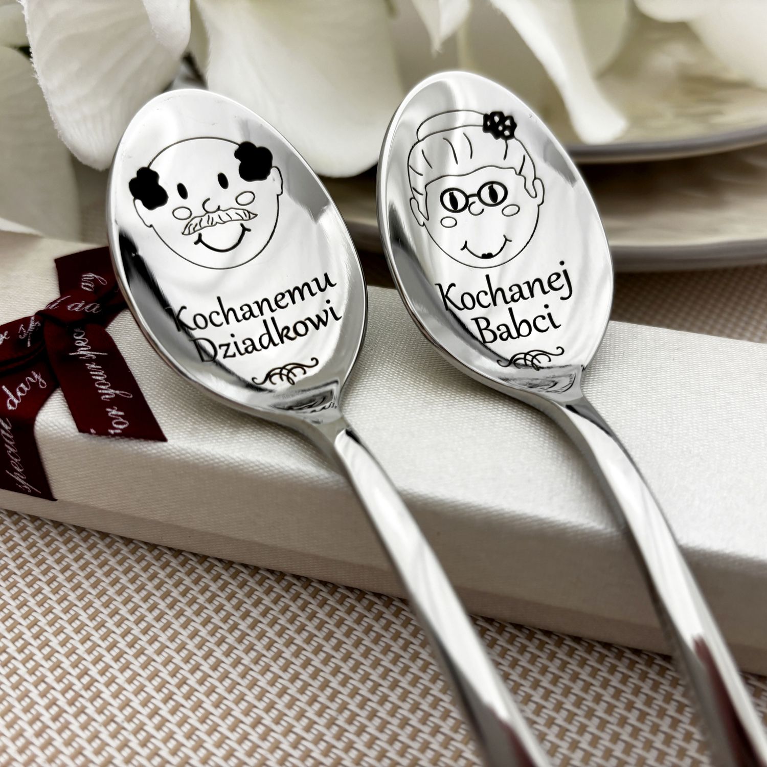 Grawerowana łyżeczka na prezent dla babci prezent dla dziadka łyżeczka z grawerem
