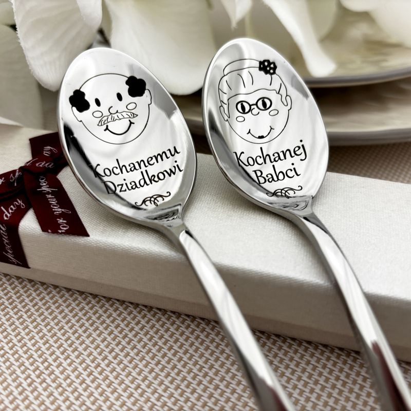 Grawerowana łyżeczka na prezent dla babci prezent dla dziadka łyżeczka z grawerem
