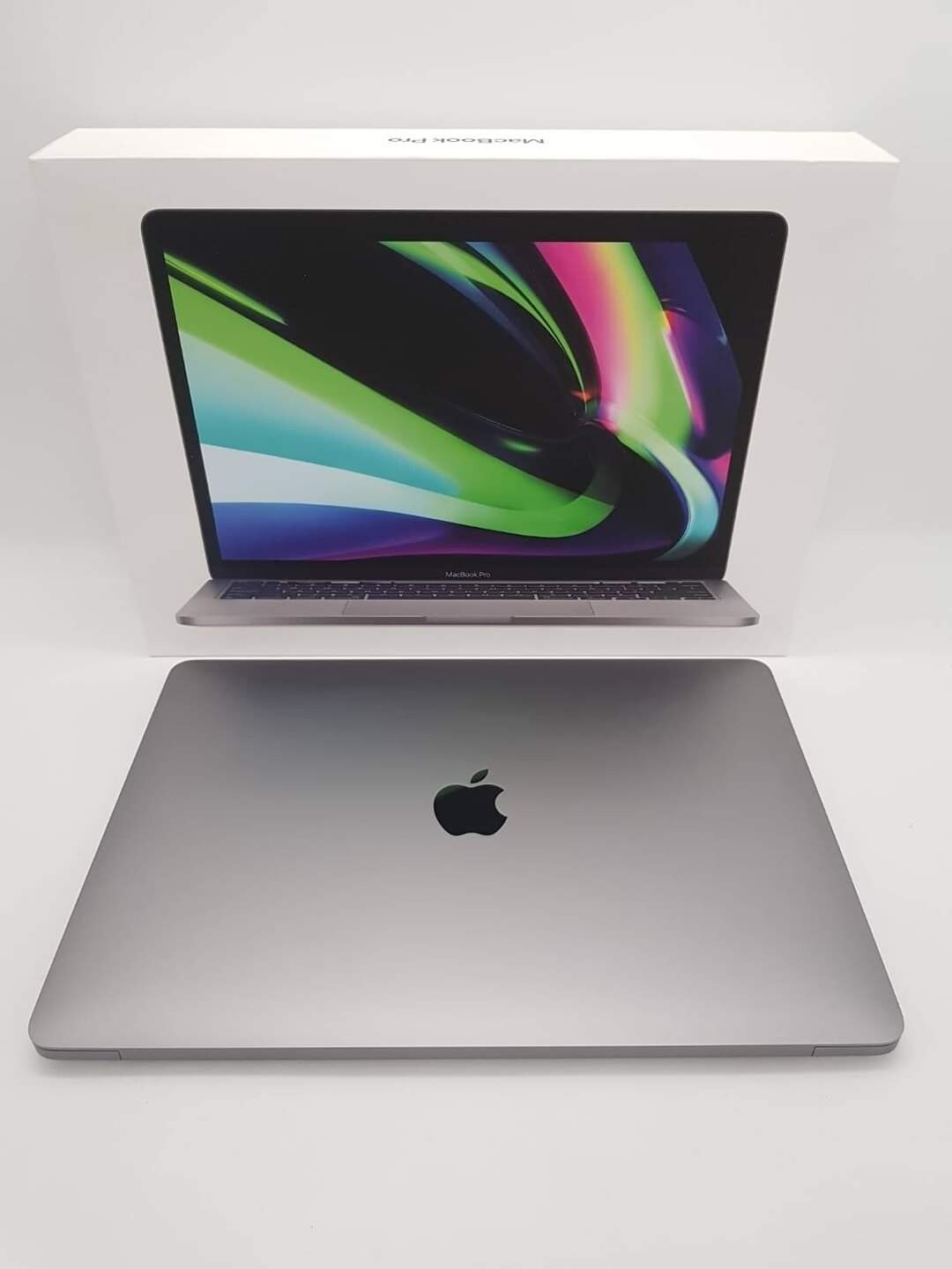 MACBOOK PRO 2020 M1 CHIP