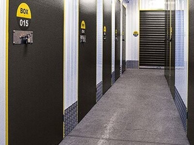 St Melaine sur Aubance - Réserver un box indoor