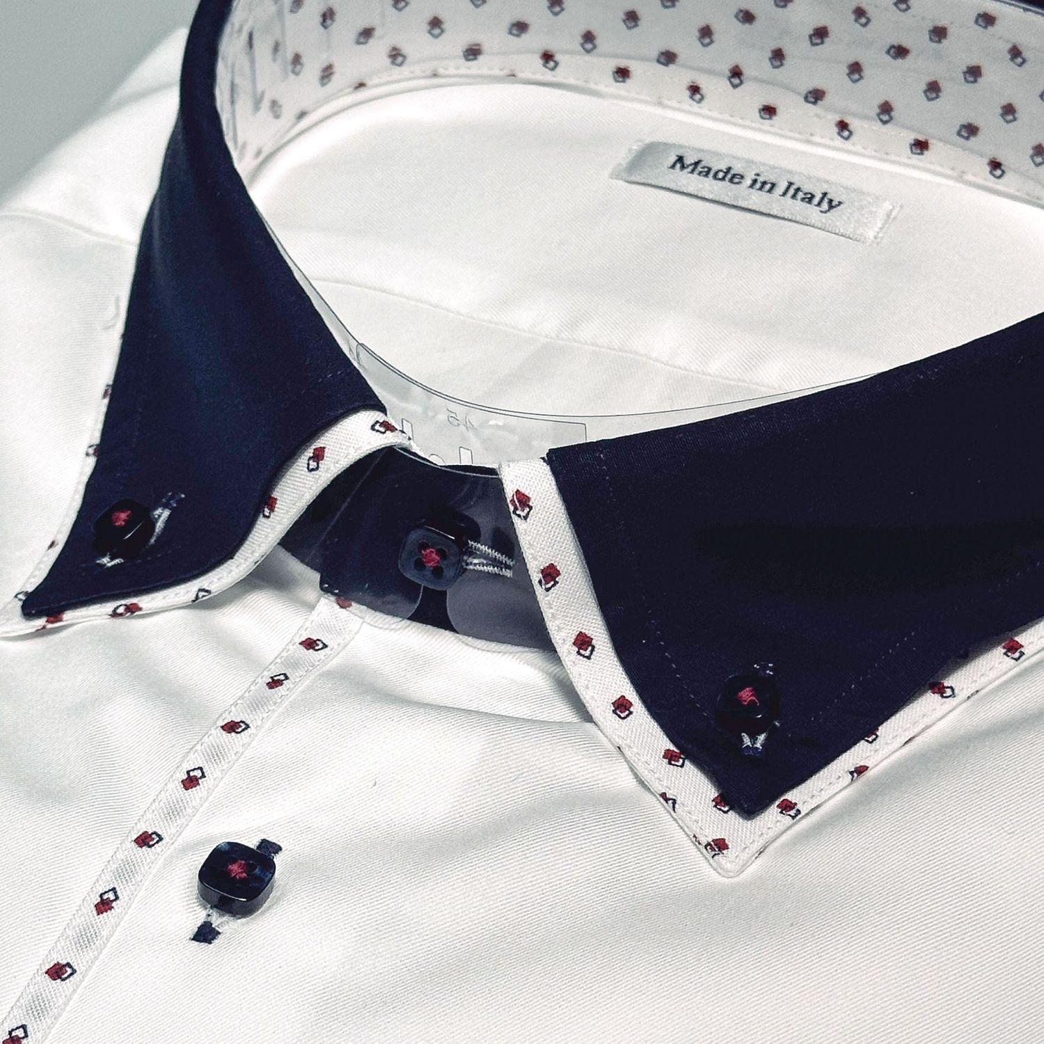Button Down 2700