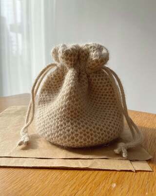 Anleitung Honey bucket von Petite Knit