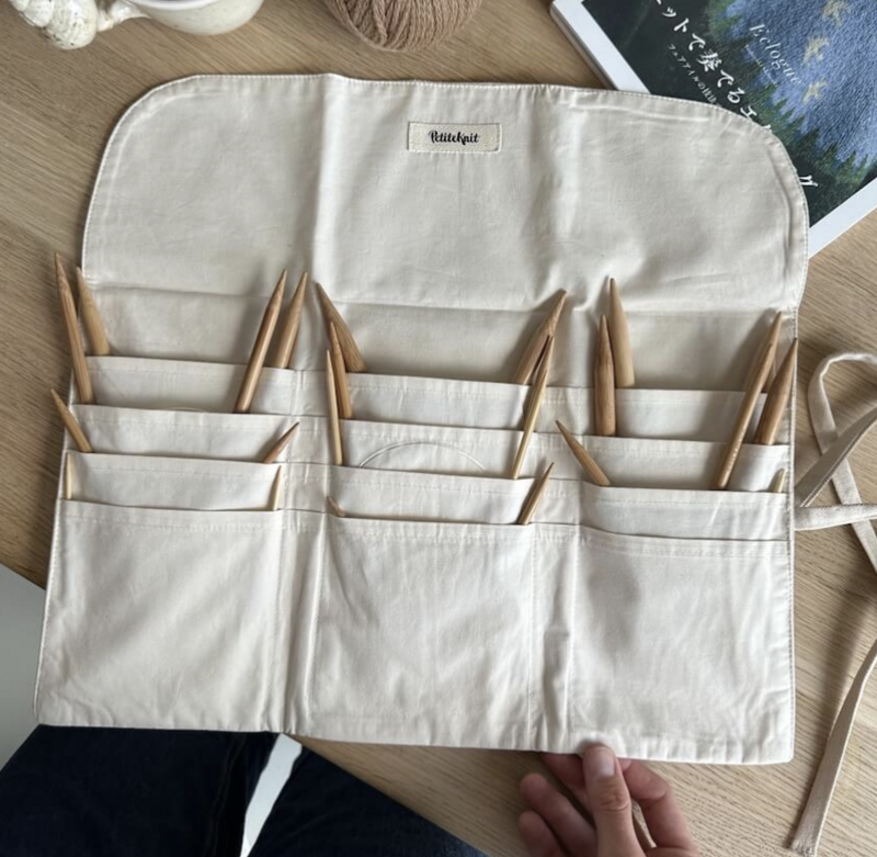 knitter"s Circular Needle Case