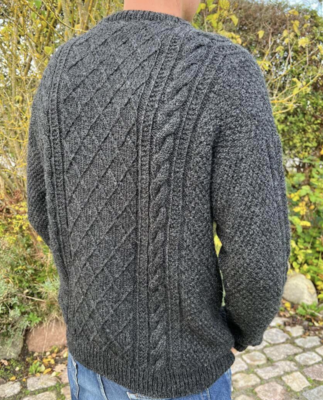 Anleitung Moby Sweater Man - Petite Knit