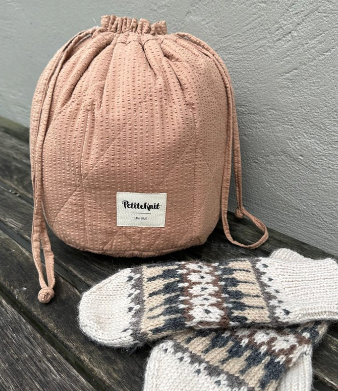 GET YOUR KNIT TOGETHER BAG - PRALINE SEERSUCKER