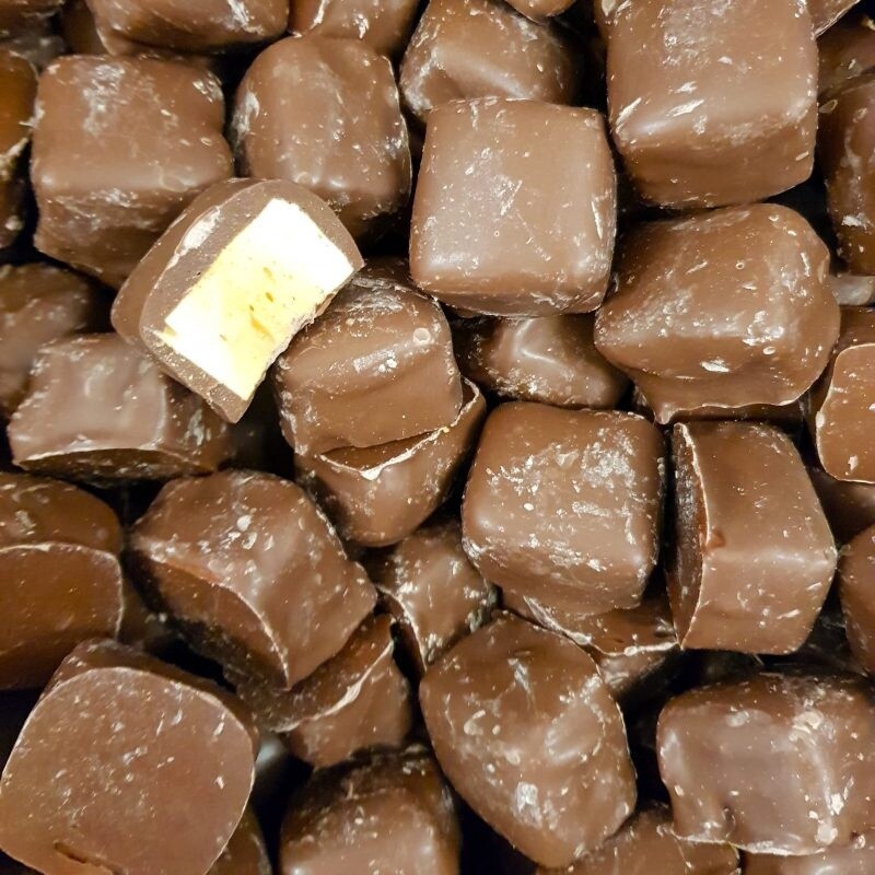 Chocolate Honeycomb (aka NZ Hokey Pokey)