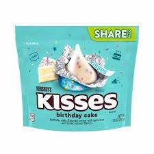 Hershey&#39;s Kisses - Birthday Cake 283g