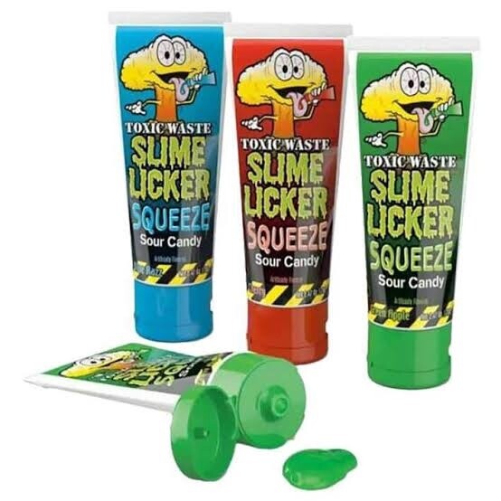 Toxic Waste Slimer Licker Squeeze Sour Candy 70g