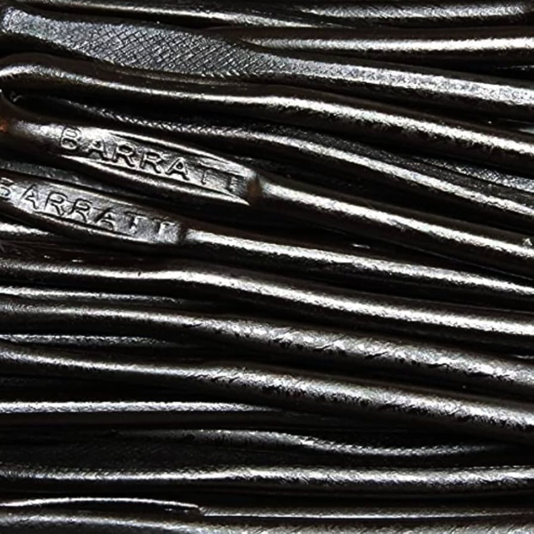 Bassetti Hard Licorice sticks, Size: 5pc (min 60g)