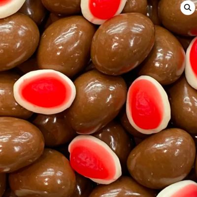 Milk Chocolate Coated Strawberries &amp; Creams