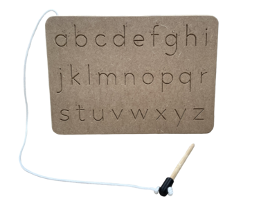 Planche de traçage réversible : Lettres minuscules et majuscules capitales