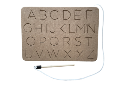 Planche de traçage réversible : Lettres minuscules et majuscules capitales