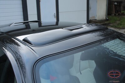 Sunroof Wind Deflectors from Carbon Fiber