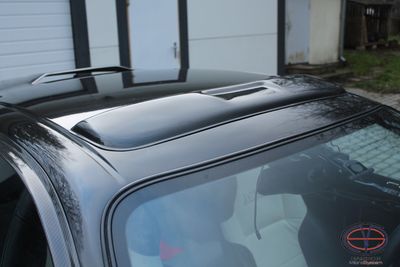 Sunroof Wind Deflectors from Carbon Fiber