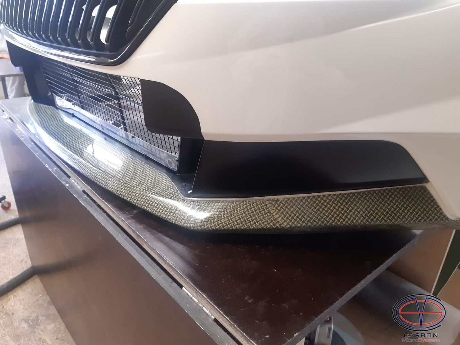 Bumper guard for Škoda FABIA Rally2 from Carbon-Kevlar